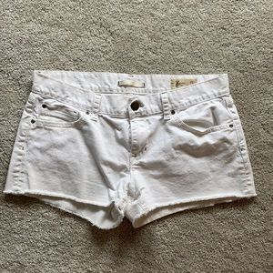 White Gap jean shorts